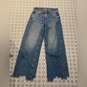 Alix Earle American Eagle jeans
